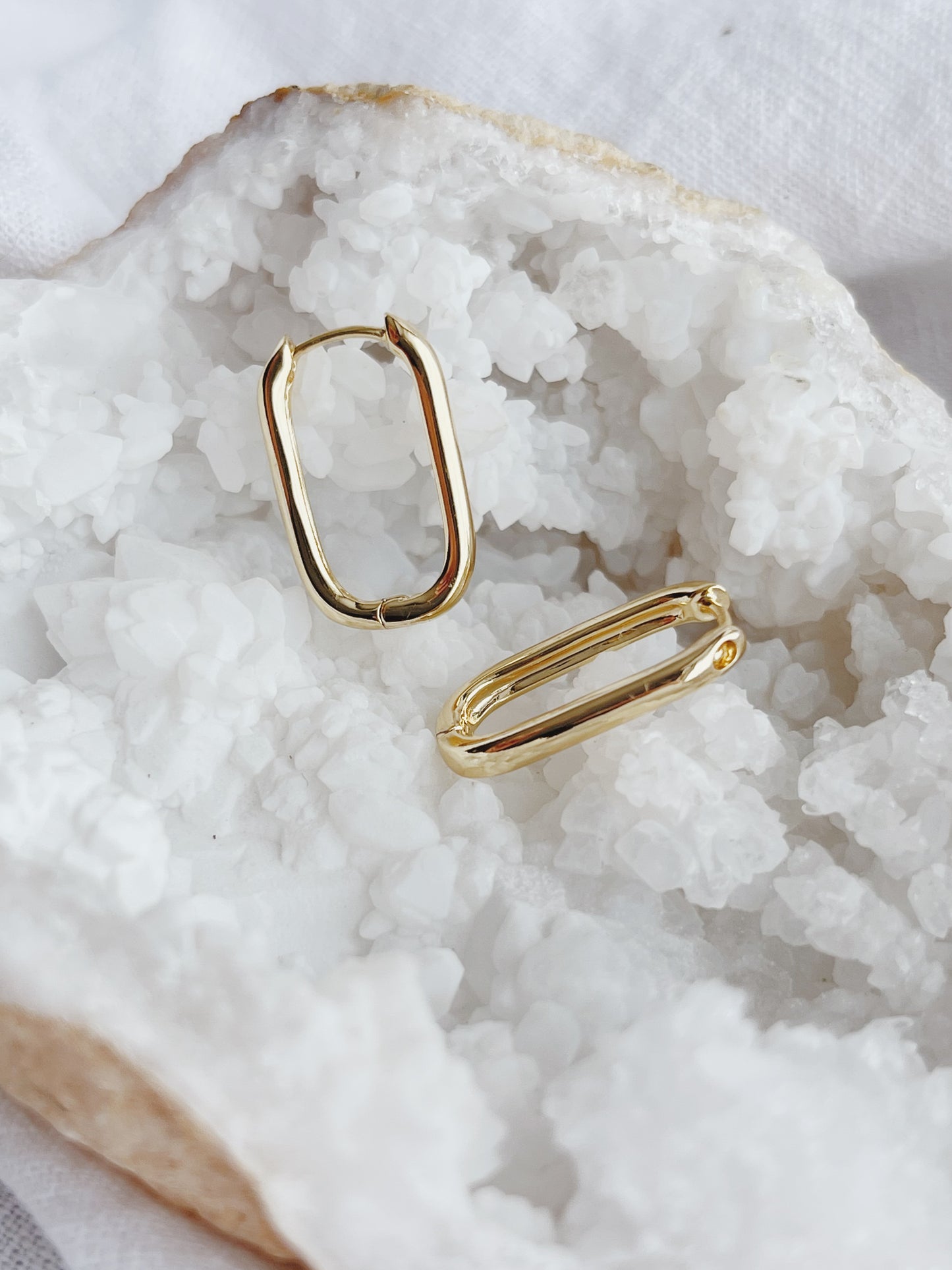 Rectangular Link Hoops